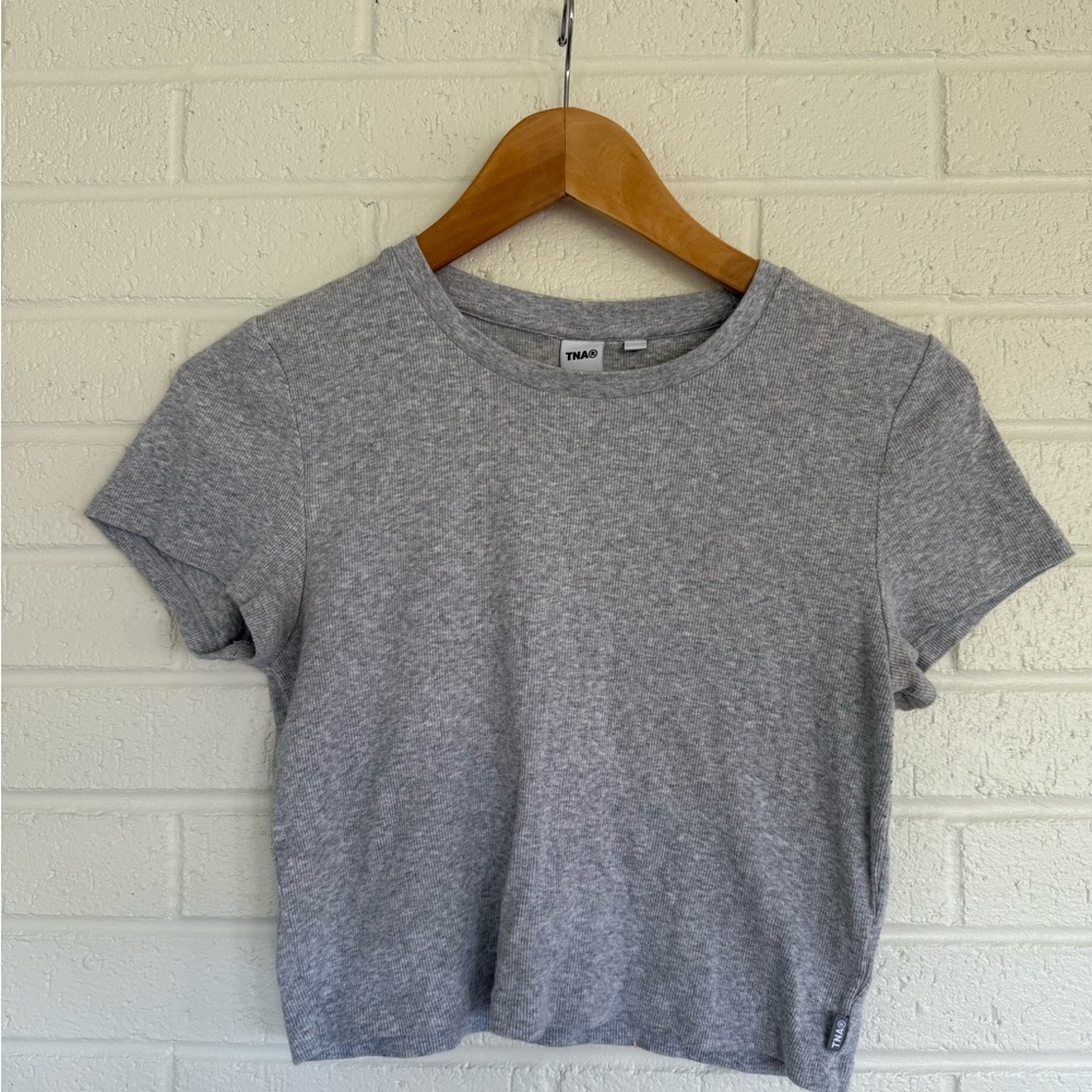 TNA Gray Fitted Crop T-Shirt Short Sleeve